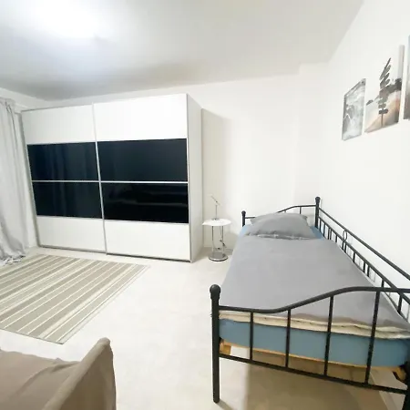 1-3 Pers. 0,9 Km Zum Zentrum - Moderne In Апартаменты *